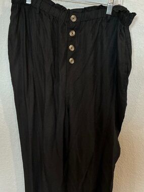 Women’s baggy pants